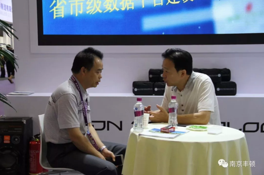 ��ҳ-NG��Ѷ�����˹ٷ���վ